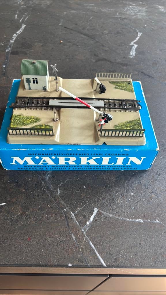 Marklin spoorwegovergang 7390, Wisselstroom, Gebruikt, Overige typen, Ophalen of Verzenden