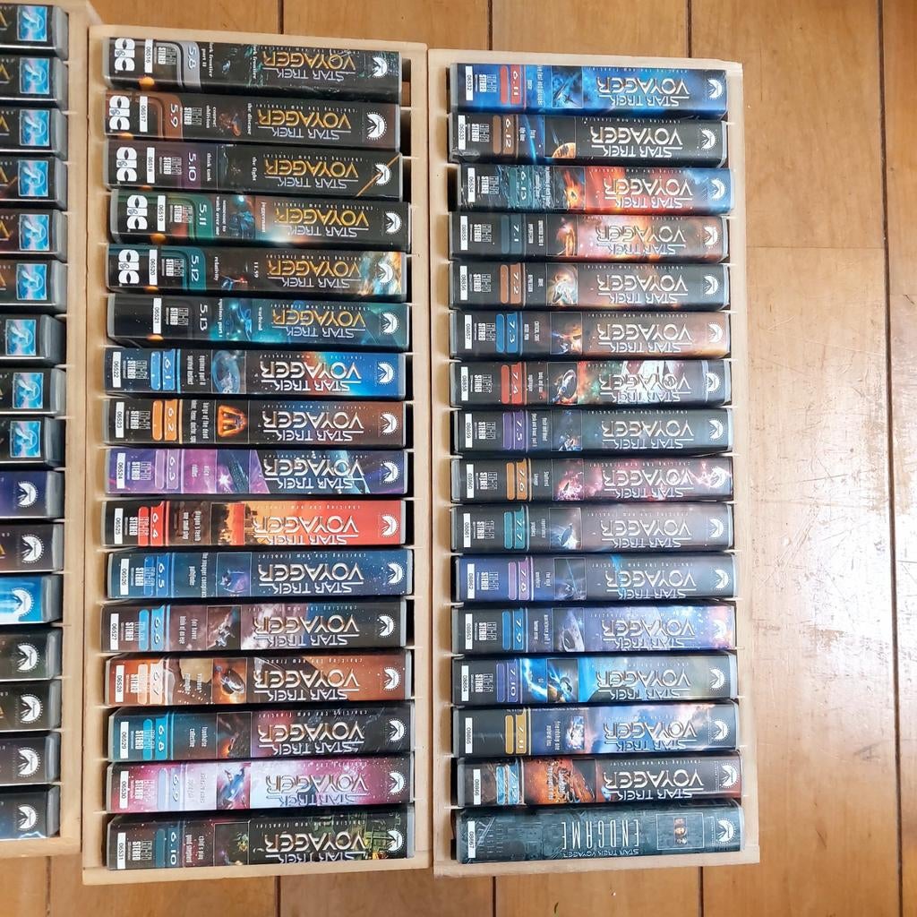 Grote collectie Star Trek Voyager/DS9/ Enter VHS videobanden, Cd's en Dvd's, Ophalen of Verzenden, Gebruikt, Science Fiction en Fantasy