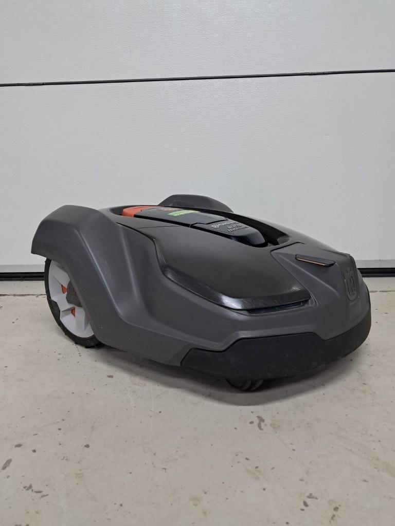 Husqvarna - Automower - 430X, Ophalen, Gebruikt, Bestuurbaar via app, 20 tot 25 cm