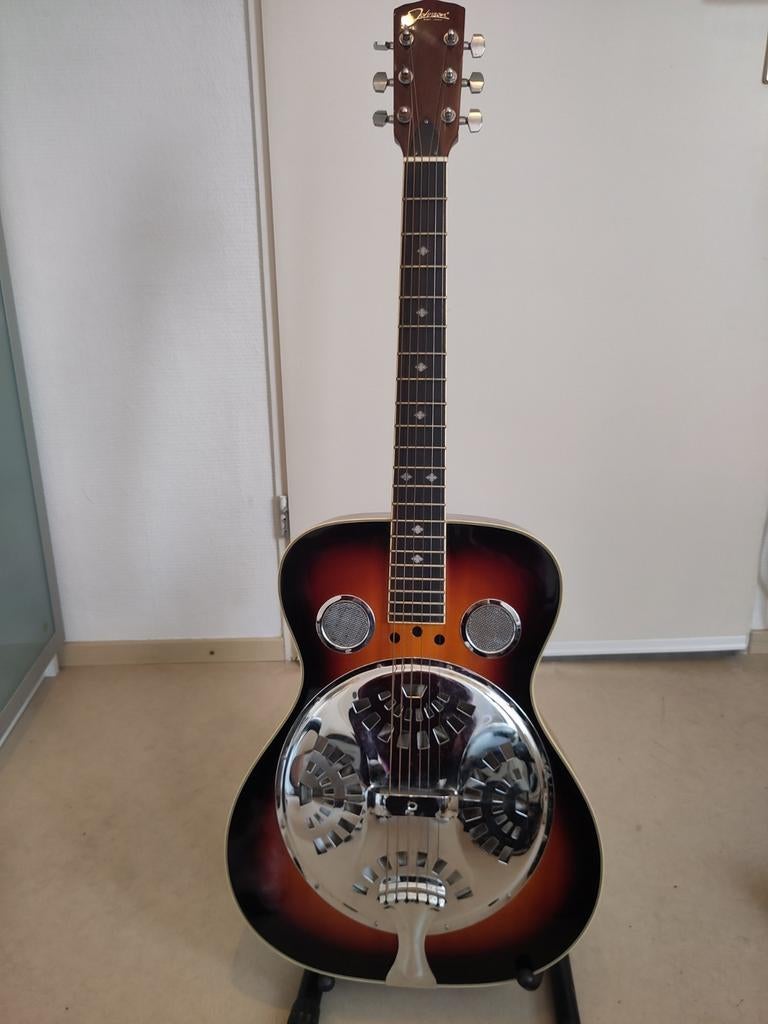 Johnson Resonator gitaar JR-550 Spider Bridge, Ophalen of Verzenden, Gebruikt, Resonator- of Dobrogitaar
