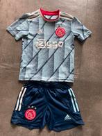 Ajax uit tenue 7/8jaar maat 128, Sport en Fitness, Voetbal, Maat XS of kleiner, Ophalen of Verzenden, Zo goed als nieuw, Set