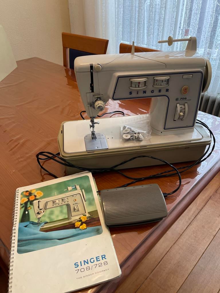 Singer naaimachine 708/728 met handleiding, Ophalen of Verzenden, Gebruikt, Naaimachine, Singer