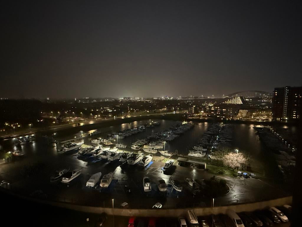 Huis te huur aan vaarwater gratis parkeren rotterdam, Ophalen of Verzenden