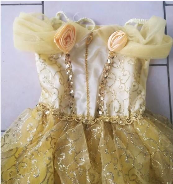 Nieuw Prachtige Prinses Belle jurk mt 122 / 140, Kinderen en Baby's, Carnavalskleding en Verkleedspullen, Ophalen of Verzenden