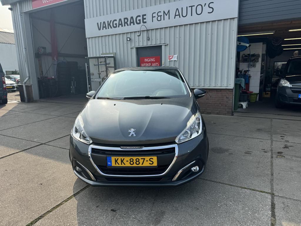 Peugeot 208 1.2 PureTech Blue Lion, Voorwielaandrijving, Stof, Gebruikt, 1199 cc