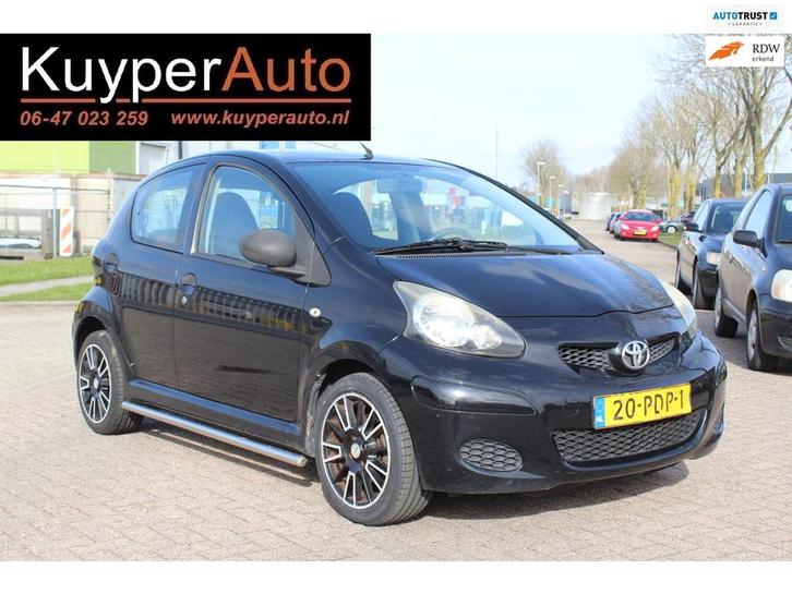 Toyota Aygo 1.0-12V Access airco, Auto's, Toyota, Bedrijf, Te koop, Aygo, ABS, Airbags, Isofix, Metallic lak, Radio, Startonderbreker