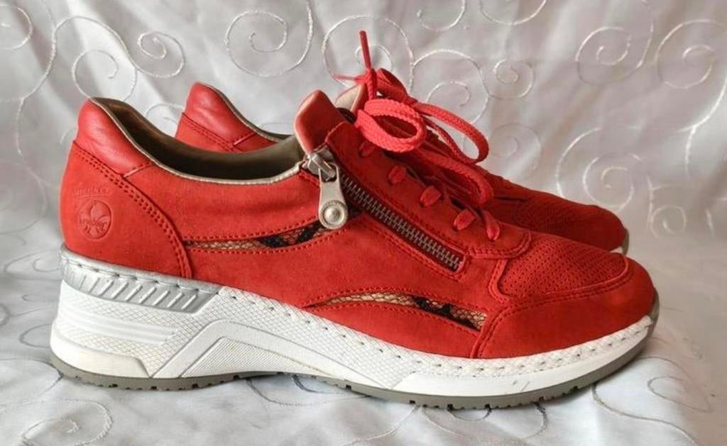 Rieker rode sneakers, maat 42 - nauwelijks gedragen, Ophalen of Verzenden, Rood, Rieker, Sneakers of Gympen