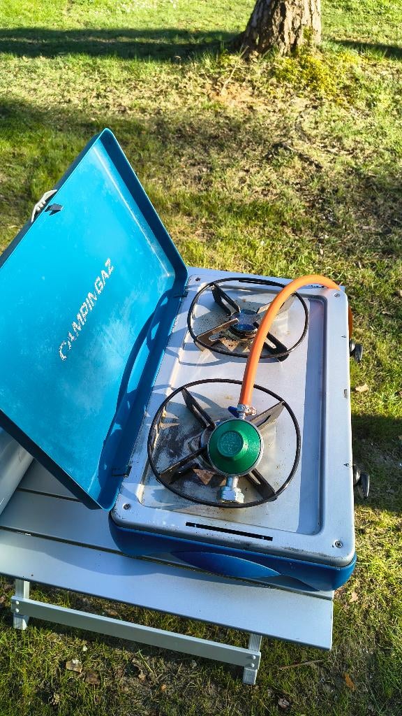 Campingaz 2 pits kookplaat, incl. drukregelaar en 2m. slang, Caravans en Kamperen, Ophalen, Gebruikt