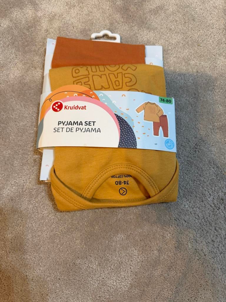 Kruidvat Pyjama Set 74-80 - Nieuw, Ophalen of Verzenden, Nieuw, Jongetje of Meisje, Nacht- of Onderkleding