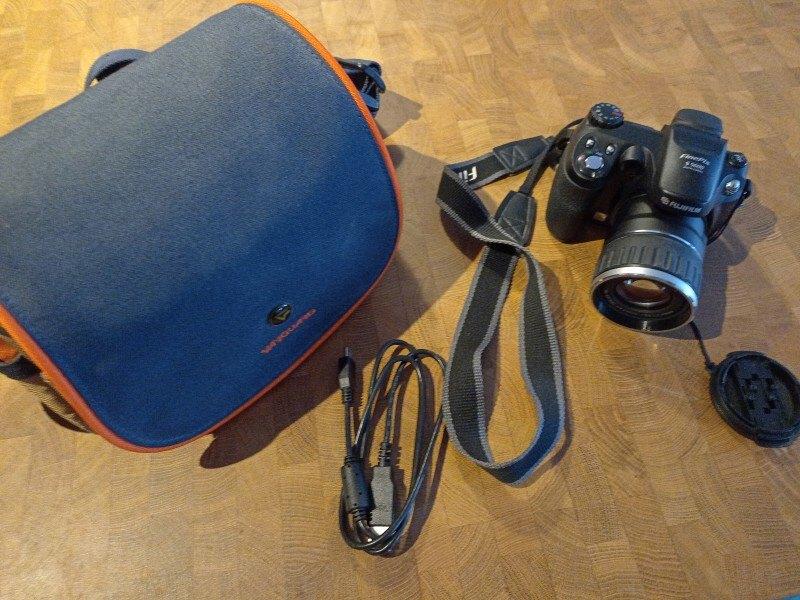 FujiFilm FinePix S5600 camera, Audio, Tv en Foto, Fotocamera's Digitaal, Verzenden, Zo goed als nieuw, 5 Megapixel, Fuji