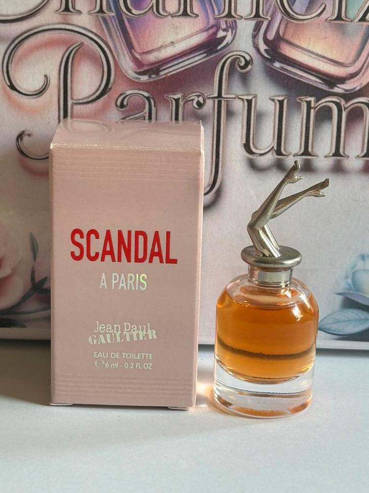 Jean Paul Gaultier - scandal a paris miniature 6ml edt, Verzamelen, Parfumverzamelingen, Nieuw, Miniatuur, Gevuld, Ophalen of Verzenden