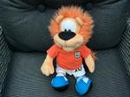 Nieuwe Loekie de Leeuw voetbal knuffel ca 35 cm, Ophalen, Overige figuren, Nieuw, Beeldje of Figuurtje