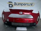 Bumper Toyota Yaris Cross 20-25 pdc 52119-0DC20 Voorbumper D, Overige modellen, Overige brandstoffen, Bedrijf, Te koop