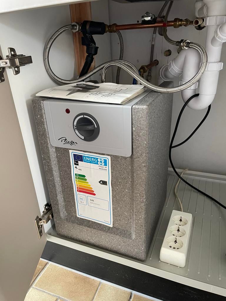 Plieger 10 liter boiler - Compact en efficiënt, Doe-het-zelf en Verbouw, Geisers en Boilers, Ophalen, Gebruikt, Aardgas, Boiler