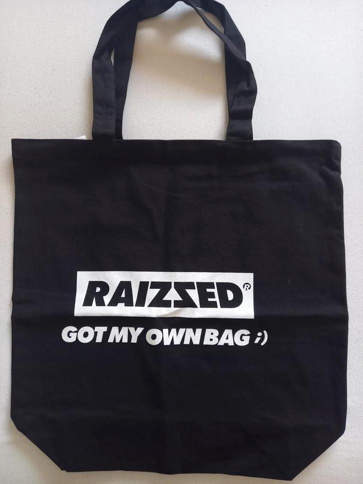 Mooie zwarte stoffen tas Raizzed ,Nieuw!, Sieraden, Tassen en Uiterlijk, Tassen | Schoudertassen, Nieuw, Ophalen of Verzenden