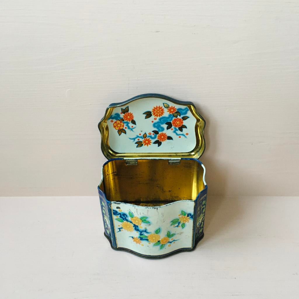 Oud Engels theeblik met een Oosters bloemenprintje rondom, Verzamelen, Blikken, Ophalen of Verzenden, Zo goed als nieuw, Overige