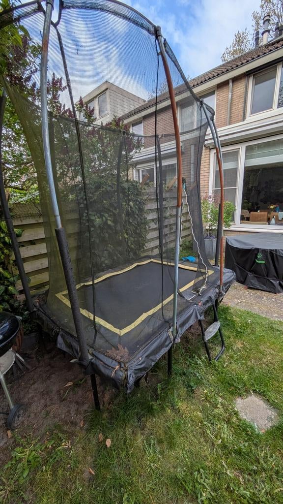 Trampoline, Ophalen, Gebruikt