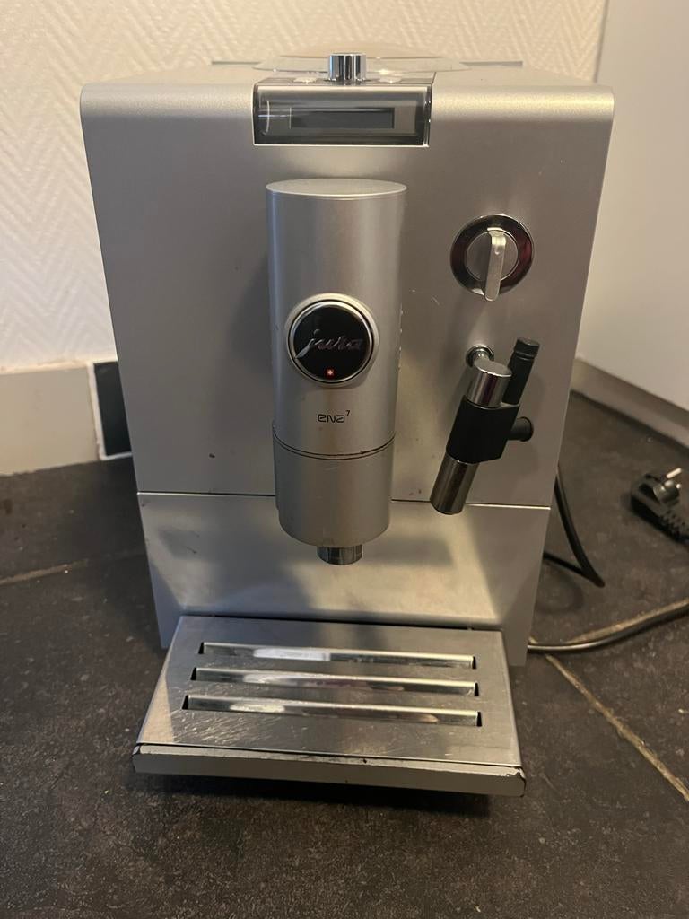 Jura ENA 5 volautomatische koffiemachine, Afneembaar waterreservoir, Gebruikt, Koffiemachine, 2 tot 4 kopjes