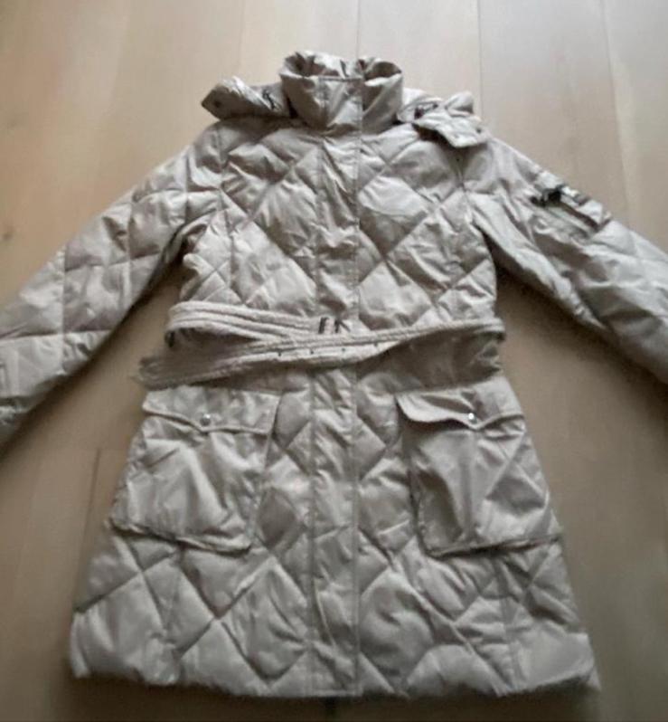 Burberry jas dons nieuwstaat L, Ophalen of Verzenden, Zo goed als nieuw, Maat 42/44 (L), Beige
