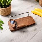 Vintage kaas snijder in guillotine stijl. Gemaakt van hout e, Ophalen of Verzenden, Nieuw