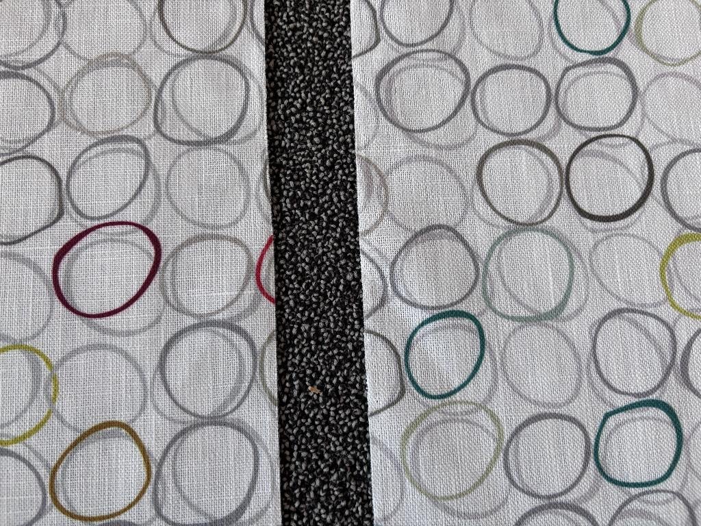2x Lap stof De Ploeg Circle - 38 x 110 cm gordijnstof, Overige kleuren, Nieuw, Ophalen of Verzenden, 30 tot 120 cm