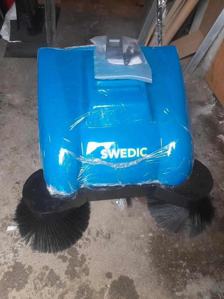 Elektrische veegmachine SWEDIC - Nieuw in verpakking, Tuin en Terras, Veegmachines, Nieuw, Ophalen of Verzenden