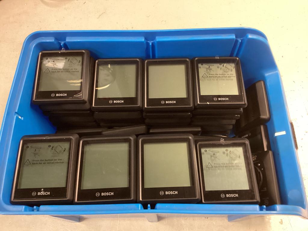 *NIEUWE* Bosch displays Intuvia 100 Bes3, De tweewieler udenout, Nieuw, Ophalen of Verzenden, Kreitenmolenstraat 43