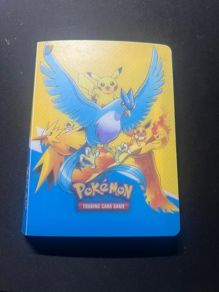 Oude Pokemonkaarten, Ophalen of Verzenden, Zo goed als nieuw, Meerdere kaarten