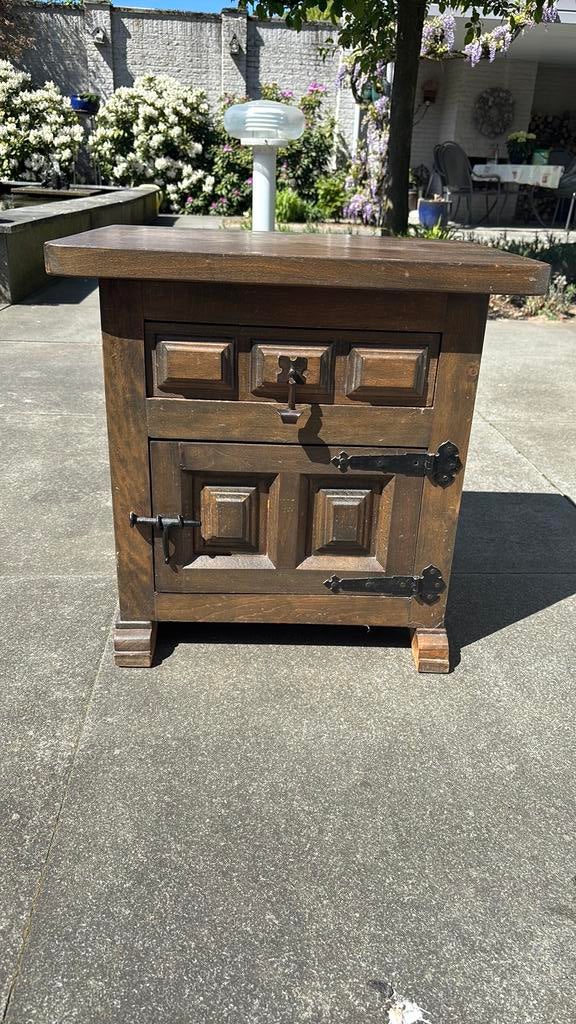 Houten Spaans kastje met lade en deurtje, Antiek en Kunst, Ophalen