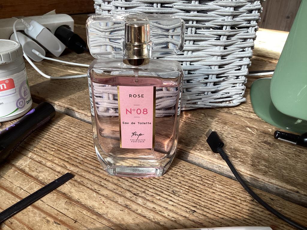 Rose nr 8 eau de toilette, Ophalen of Verzenden, Zo goed als nieuw