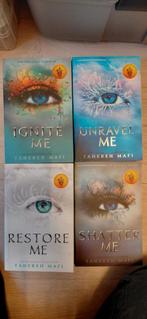 Shatter me serie 4 boeken engels, Ophalen of Verzenden