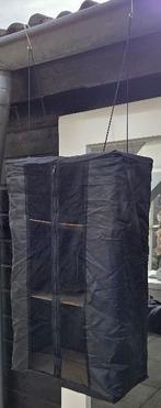 kampeer kastje hangend, Ophalen, Zo goed als nieuw, Campingkast