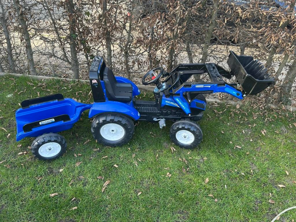 New Holland trap tractor met frontlader, Ophalen, Zo goed als nieuw, Overige merken