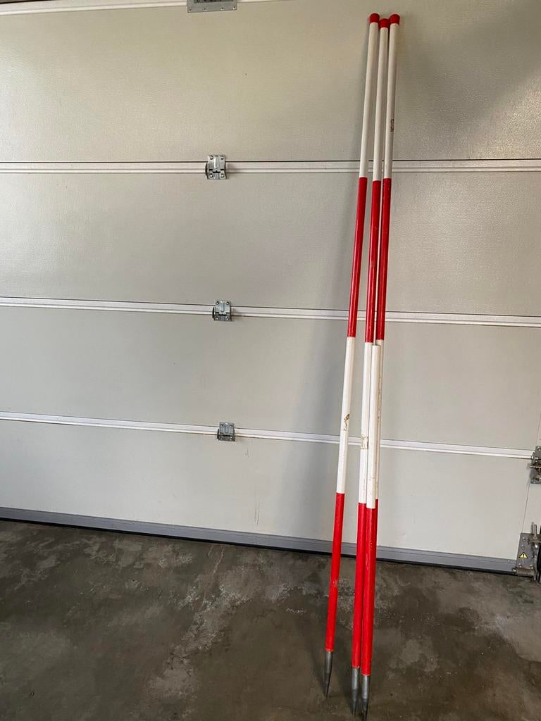 Jalonstokken (deelbaar), Ophalen, Zo goed als nieuw