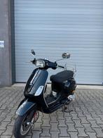 Vespa s 2011 origineel, Fietsen en Brommers, Scooters | Vespa, Ophalen of Verzenden, Zo goed als nieuw, Benzine