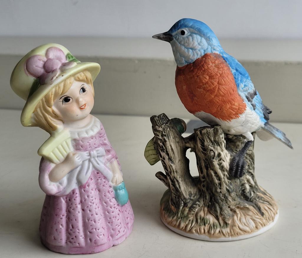 Porselein vogeltje en meisje, Ophalen of Verzenden