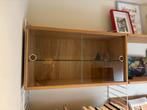 String Furniture Vitrinekast Eiken, Ophalen, Eikenhout, 50 tot 100 cm, Zo goed als nieuw