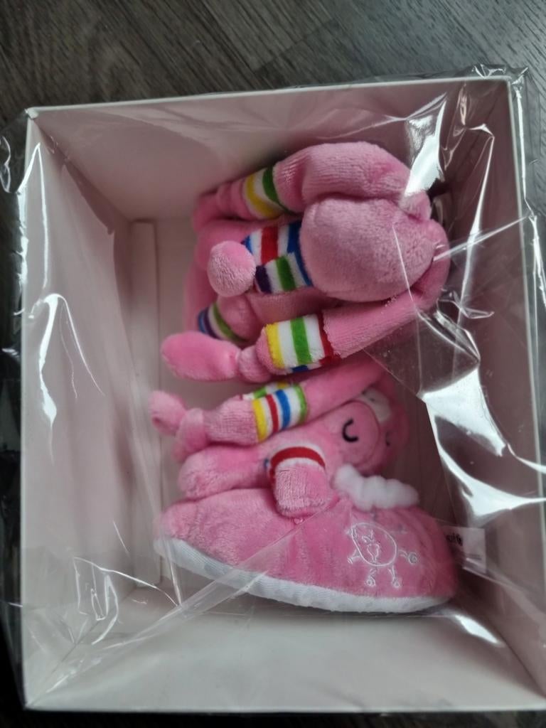 Unicef slofjes babyslofjes baby sloffen NIEUW

0-6 maanden, Ophalen, Nieuw, Meisje, Slofjes