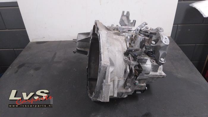Versnellingsbak van een Opel Zafira, Auto-onderdelen, Transmissie en Toebehoren, Opel, Gebruikt, 3 maanden garantie, Ophalen of Verzenden