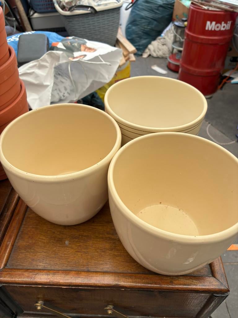 Bloempotten, Rond, Ophalen of Verzenden, Zo goed als nieuw, Aardewerk