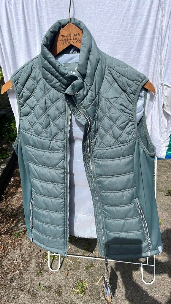 Nieuw met kaartjes body warmer heren dames S kielvik, Kleding | Heren, Bodywarmers, Ophalen of Verzenden, Zo goed als nieuw, Groen