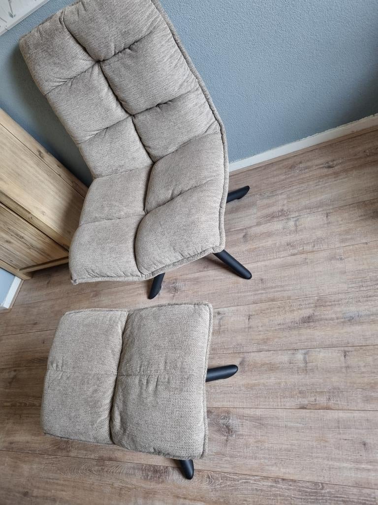 Draai fauteuil met voetenbankje - Taupe, Huis en Inrichting, Gebruikt, 75 tot 100 cm, Ophalen of Verzenden, 75 tot 100 cm