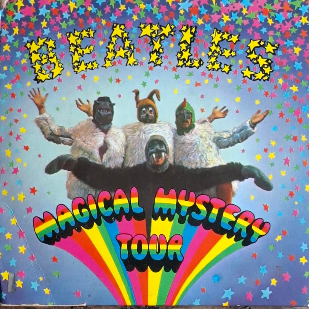 Beatles boek & 2 vinyl singles. 1967.* Zie tekst/foto's., Verzamelen, Ophalen, Gebruikt, Boek, Tijdschrift of Artikel