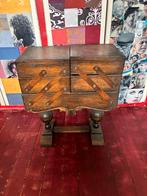 Antieke Naaidoos op Stand, Antiek en Kunst, Ophalen