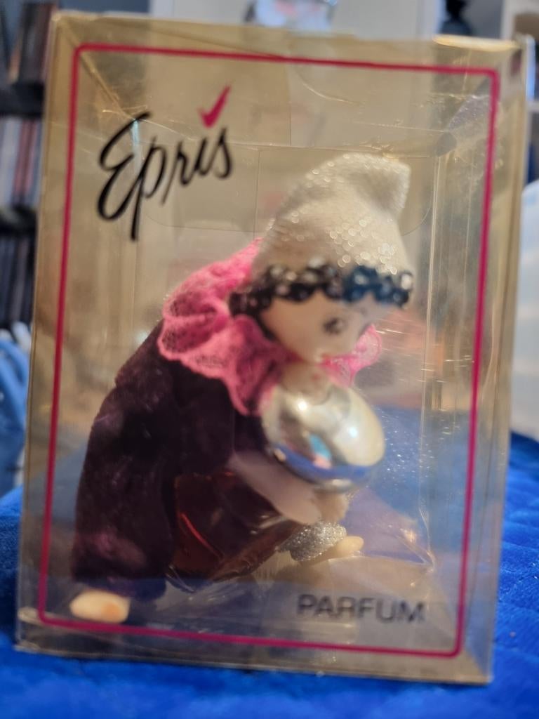 Eprís mini parfum popje clown  zeldzaam, Verzamelen, Parfumverzamelingen, Ophalen of Verzenden, Zo goed als nieuw, Miniatuur