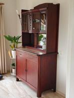 Antieke massief houten buffetkast met stenen blad, Ophalen