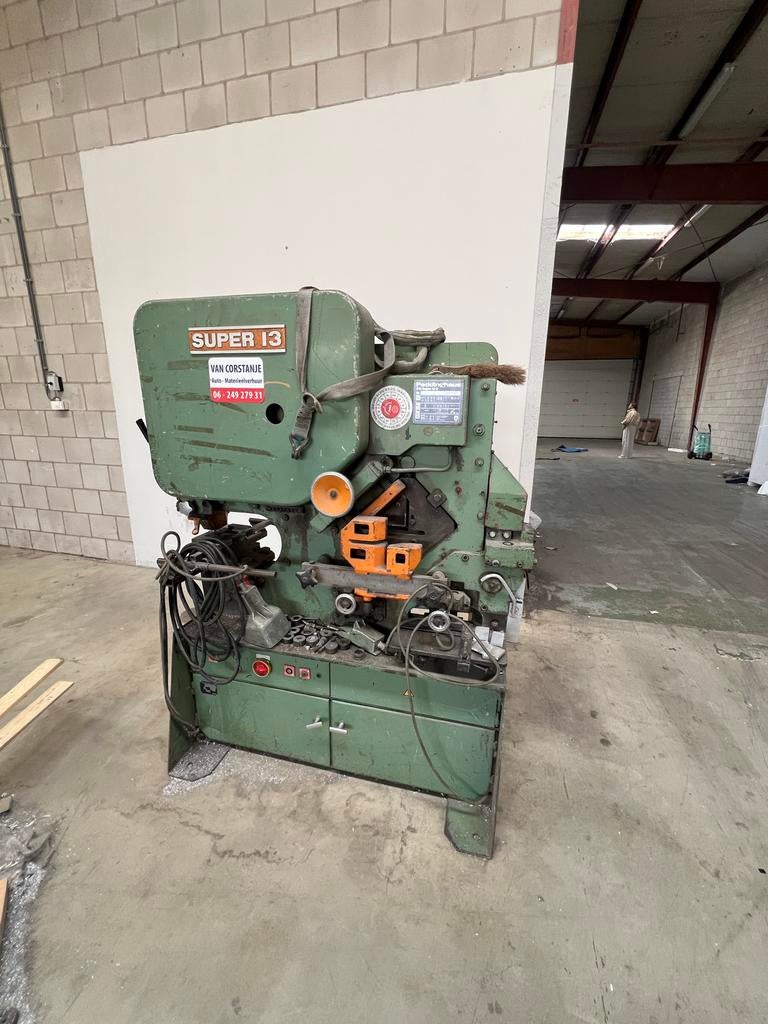 Peddinghaus 210 Super 13 G Universele Pons- en Schaarmachine, Ophalen