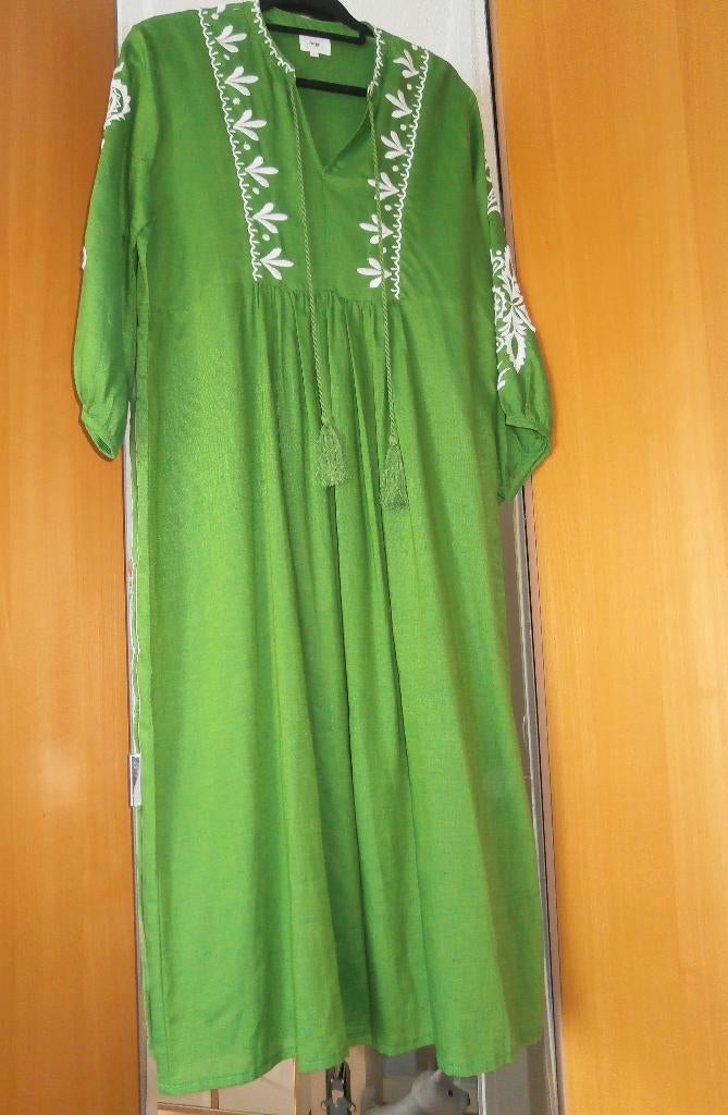Mooie lange jurk An'ge L groen met wit borduursel nieuw, Kleding | Dames, An'ge, Maat 42/44 (L), Nieuw, Ophalen of Verzenden