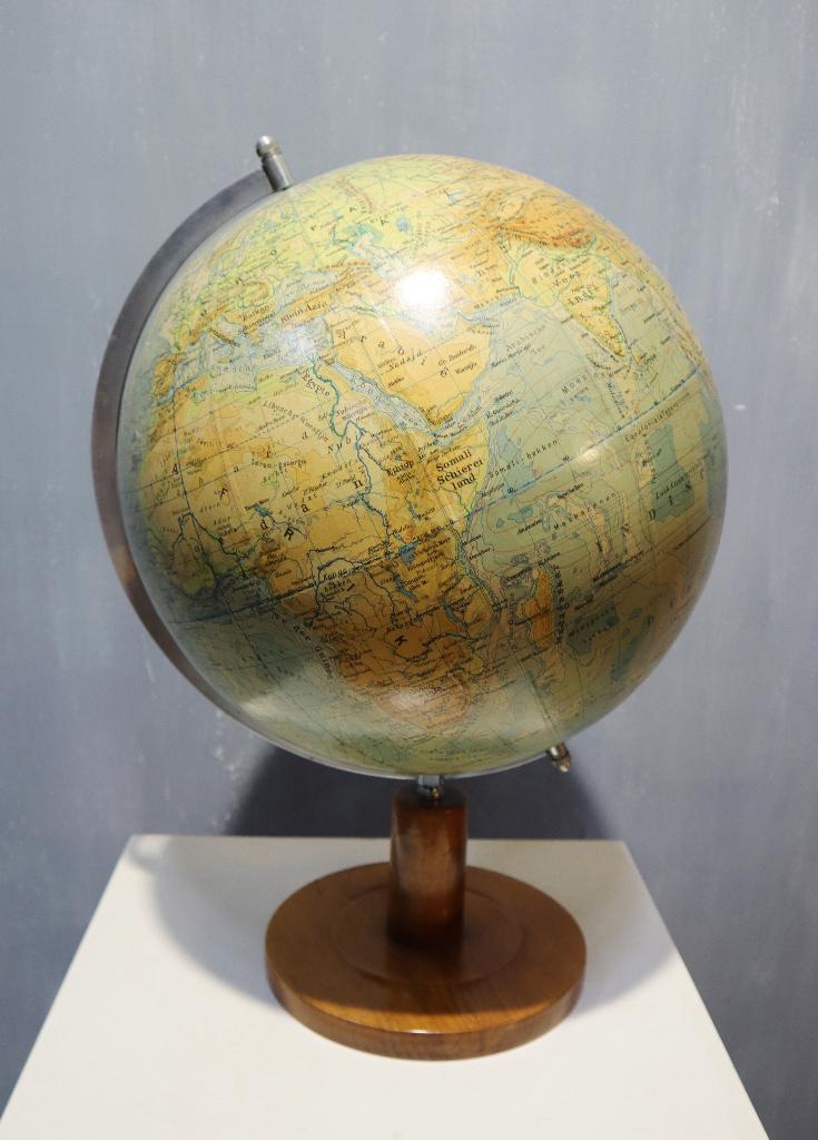 Vintage globe A.Krause, Nederlandstalig ca.1950, Ophalen of Verzenden