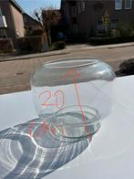 Glazen vaas of schaal, 20 cm hoog, Gebruikt, Overige kleuren, Ophalen of Verzenden, Glas